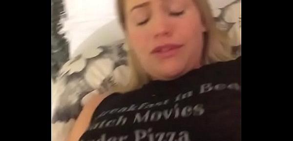  Blonde solo orgasm